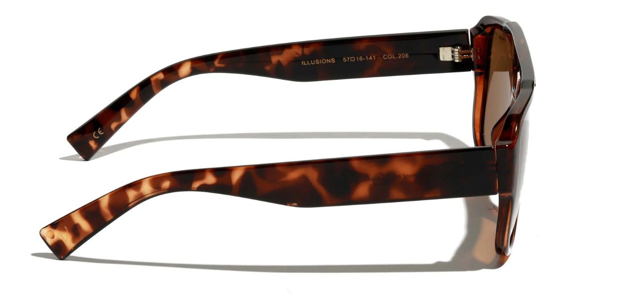 VINTAGE ILLUSIONS 206